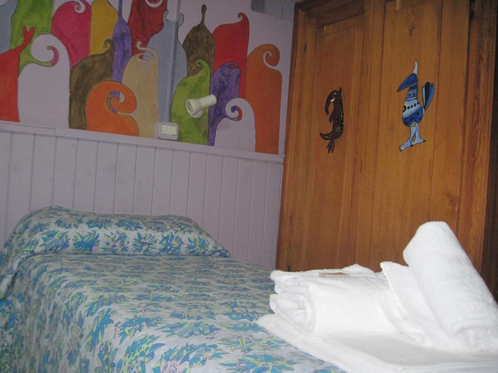 Libera Universita Di Alcatraz Guest House Morleschio Cameră foto