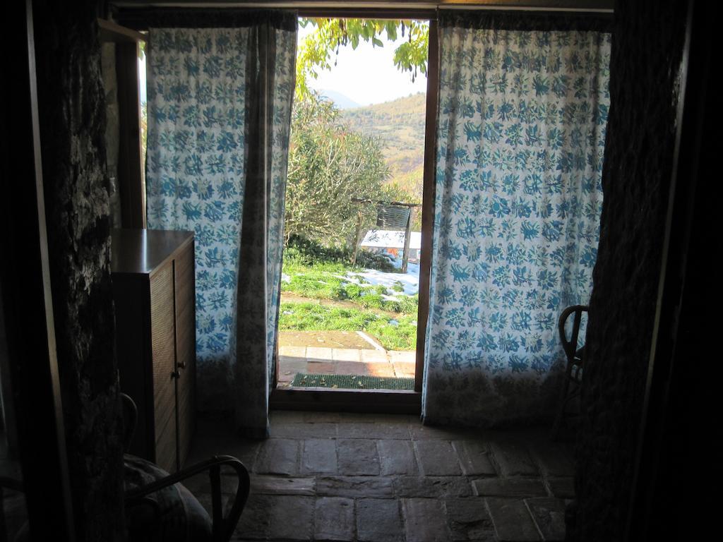 Libera Universita Di Alcatraz Guest House Morleschio Cameră foto