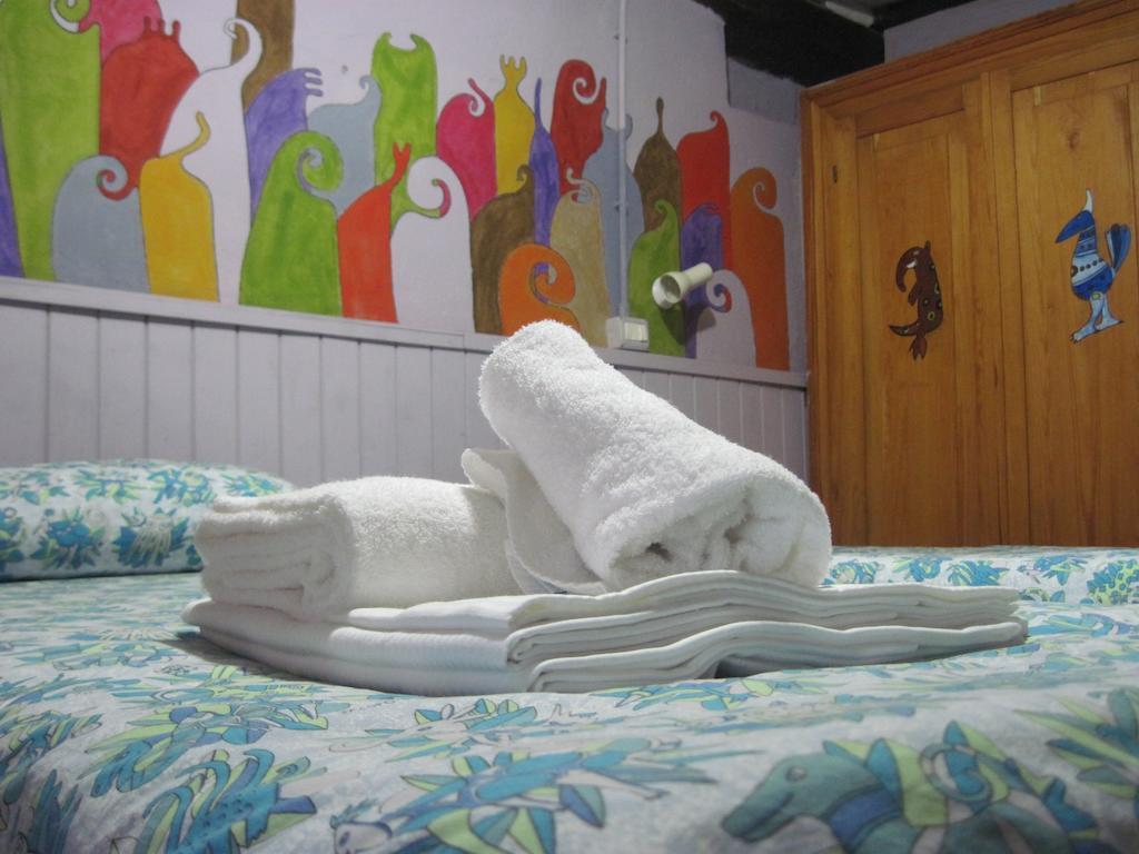 Libera Universita Di Alcatraz Guest House Morleschio Cameră foto